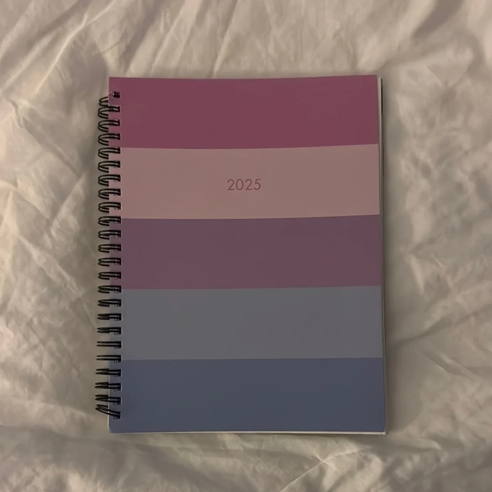 Elegant Spiral Weekly Planner